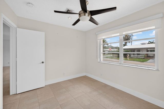 4579 NW 17th Terrace, Tamarac, FL 33309