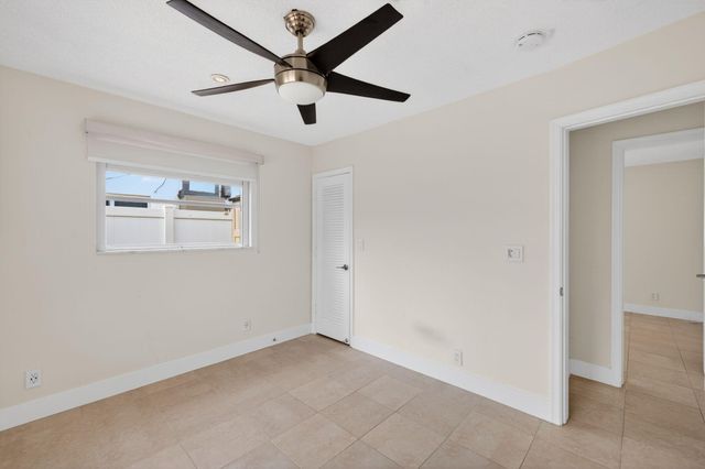 4579 NW 17th Terrace, Tamarac, FL 33309