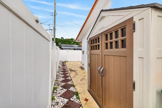 4579 NW 17th Terrace, Tamarac, FL 33309