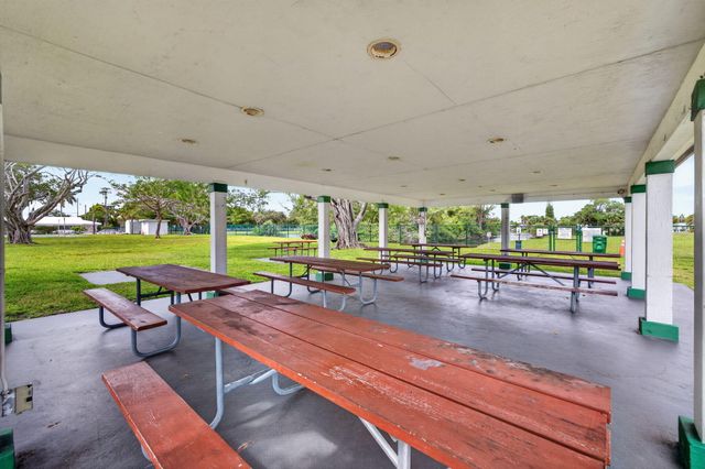 4579 NW 17th Terrace, Tamarac, FL 33309