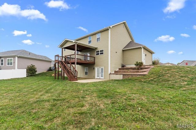 1335 Arbor Green Trail, O'fallon, IL 62269