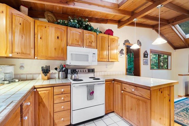 1079 Scenic Drive, Felton, CA 95018
