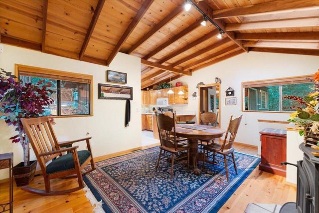 1079 Scenic Drive, Felton, CA 95018