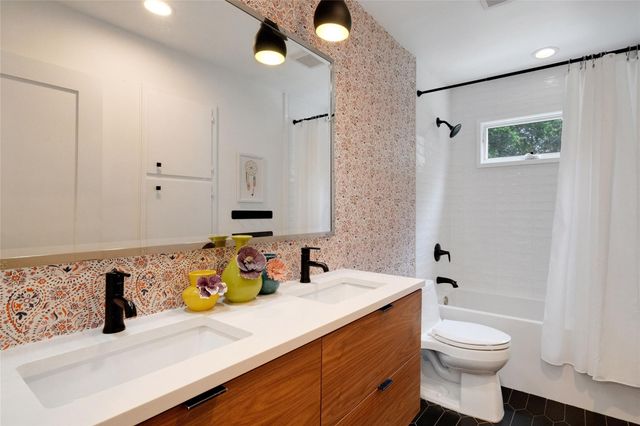 2502 Side CV, Austin, TX 78704