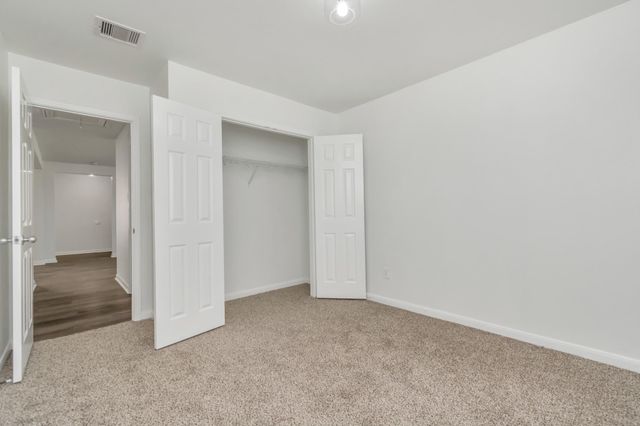 7019 Parkford Meadow Drive, Cypress, TX 77433