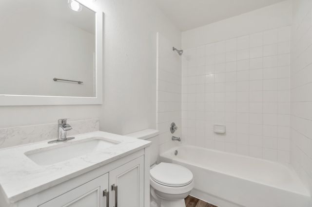 7019 Parkford Meadow Drive, Cypress, TX 77433