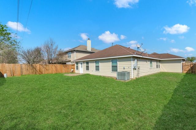 7019 Parkford Meadow Drive, Cypress, TX 77433