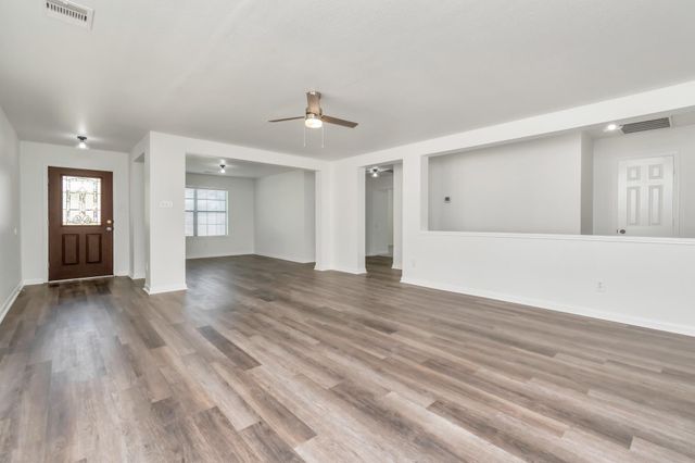 7019 Parkford Meadow Drive, Cypress, TX 77433