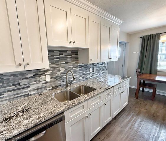 1739 Ridgeview Drive, Wickliffe, OH 44092
