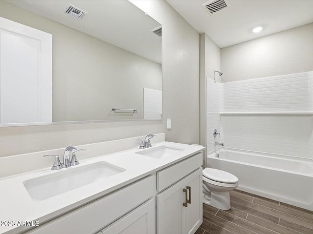 18439 W MANZANITA Drive, Waddell, AZ 85355