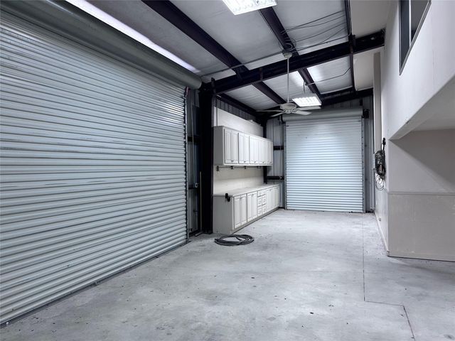 2904 Red Bluff Road, Seabrook, TX 77586