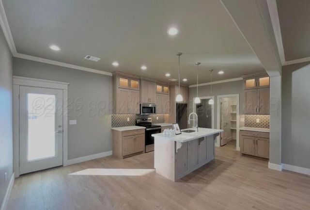 18050 TAURUS Trail, Canyon, TX 79015