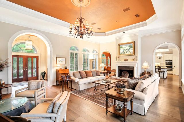 6230 Pebble Beach Drive, Houston, TX 77069