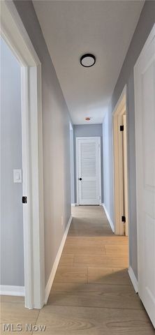 359 Denman Avenue, Cortland, OH 44410