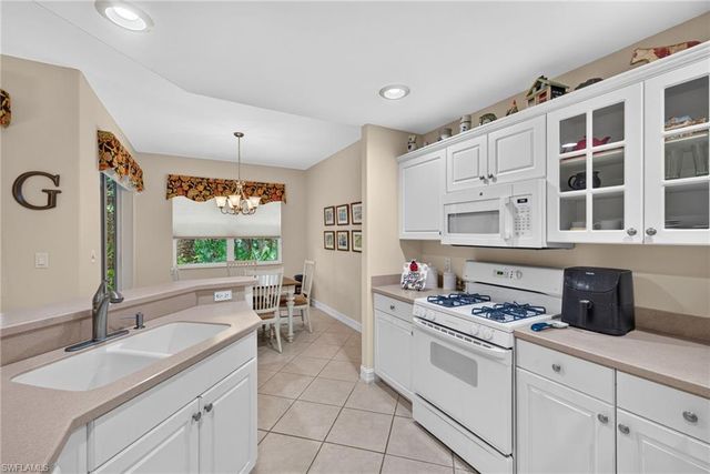 1672 Tarpon Bay DR S 102, Naples, FL 34119