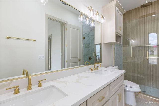 408 Birch Street, La Joya, TX 78560