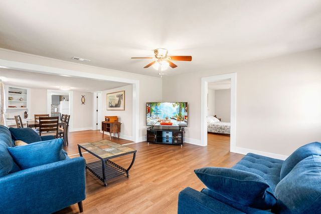 8869 County Road 1617, Avinger, TX 75630