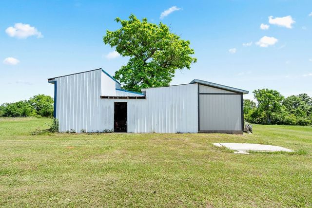 8869 County Road 1617, Avinger, TX 75630