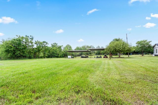 8869 County Road 1617, Avinger, TX 75630