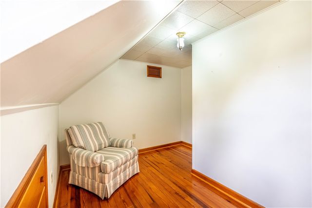 1912 Harlansburg Rd, Hickory Twp, PA 16101