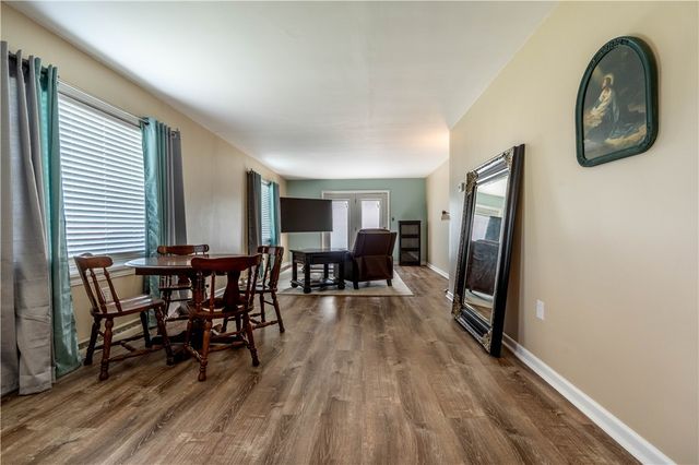 1912 Harlansburg Rd, Hickory Twp, PA 16101