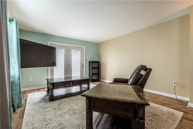 1912 Harlansburg Rd, Hickory Twp, PA 16101