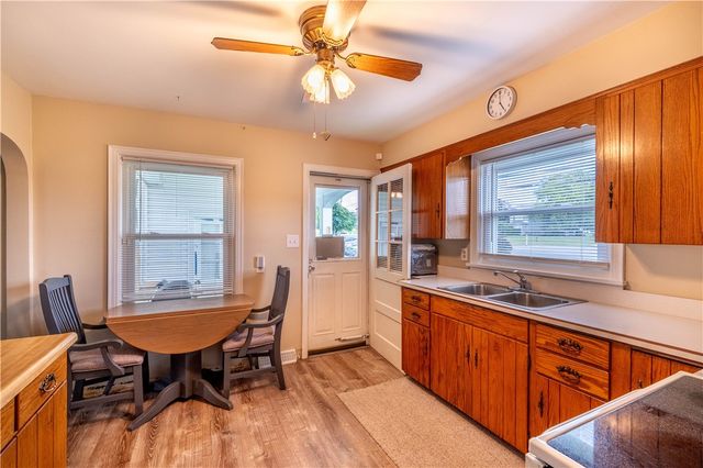 1912 Harlansburg Rd, Hickory Twp, PA 16101