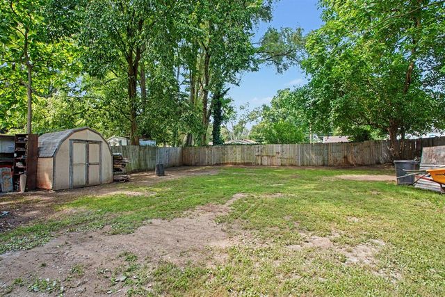 421 E Division Street, Dowagiac, MI 49047