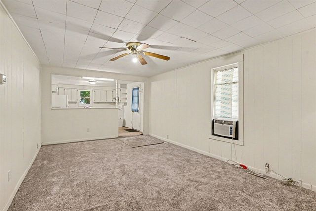 421 E Division Street, Dowagiac, MI 49047