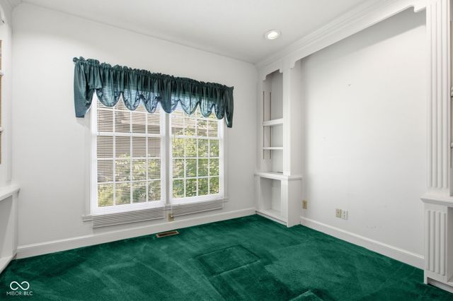 7126 Lakeside Woods Drive, Indianapolis, IN 46278