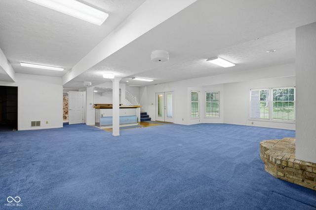 7126 Lakeside Woods Drive, Indianapolis, IN 46278