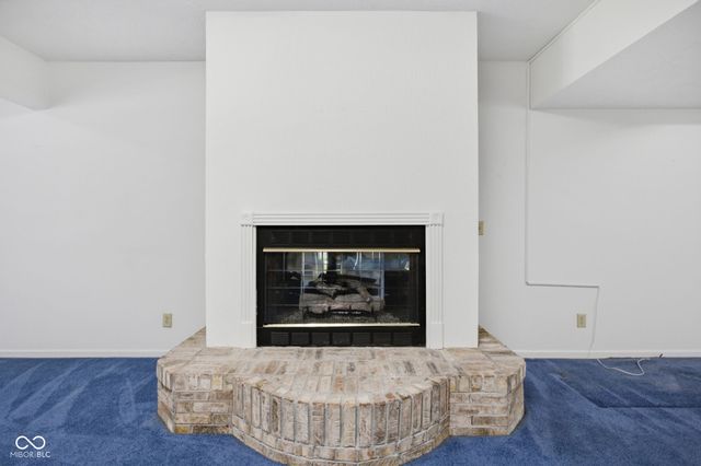 7126 Lakeside Woods Drive, Indianapolis, IN 46278