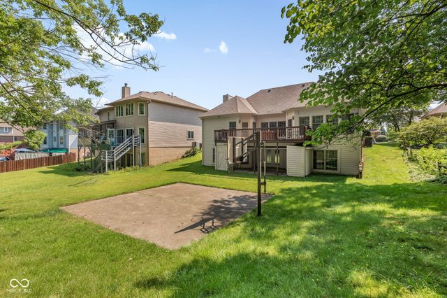 7126 Lakeside Woods Drive, Indianapolis, IN 46278