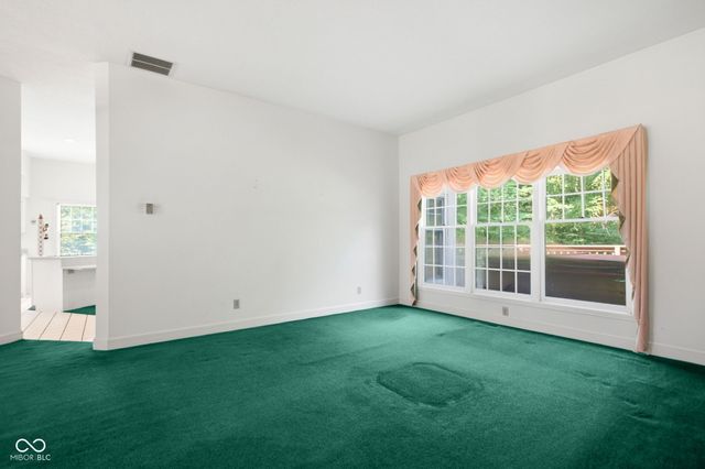 7126 Lakeside Woods Drive, Indianapolis, IN 46278