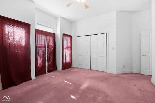 7126 Lakeside Woods Drive, Indianapolis, IN 46278