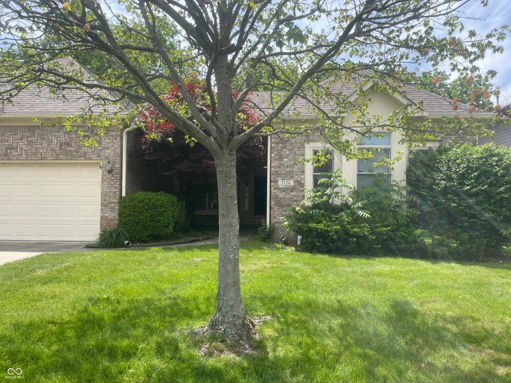 7126 Lakeside Woods Drive, Indianapolis, IN 46278