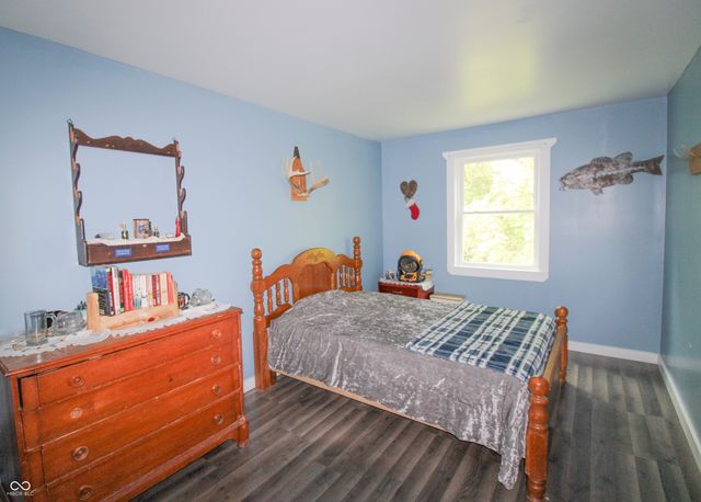 6430 E Private Rd 800 N, North Vernon, IN 47265
