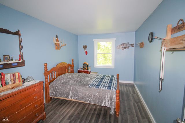 6430 E Private Rd 800 N, North Vernon, IN 47265