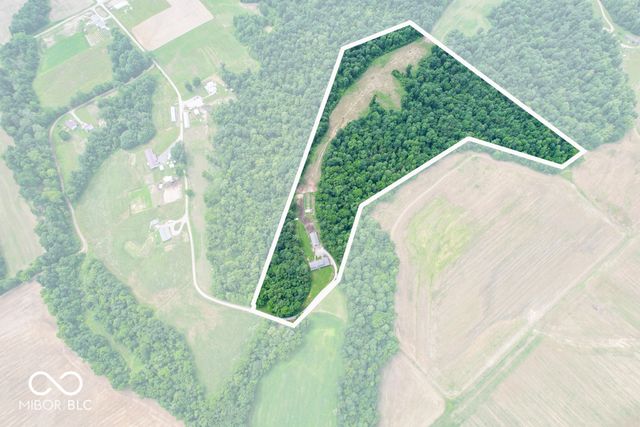 6430 E Private Rd 800 N, North Vernon, IN 47265