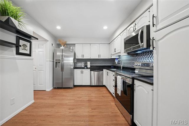 15009 Claymoor Court 10, Chesterfield, MO 63017