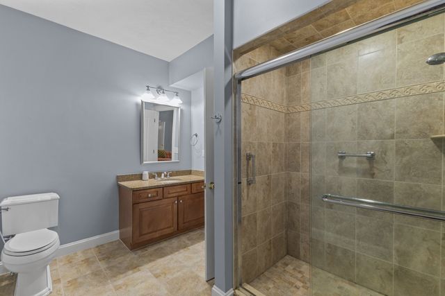 8 Karen Ln, Milford, MA 01757