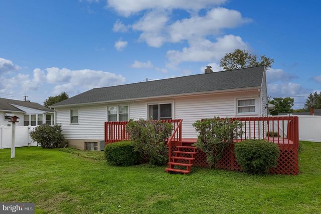 2197 VEUMONT DR, Lancaster, PA 17601