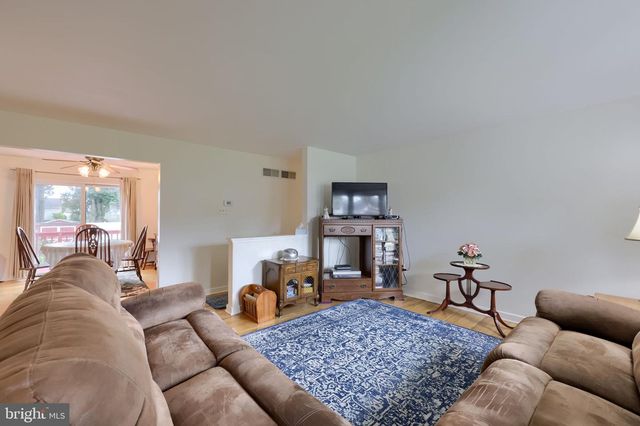 2197 VEUMONT DR, Lancaster, PA 17601