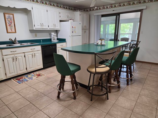 15 Pinal, Cherokee Village, AR 72529