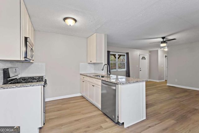 2255 Hunt Road, Douglasville, GA 30135