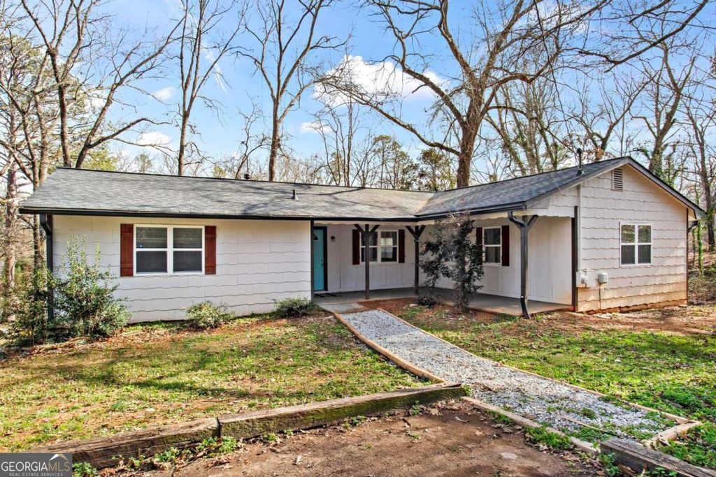 2255 Hunt Road, Douglasville, GA 30135