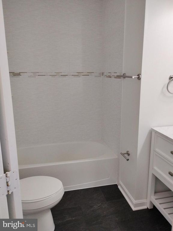 3520 65TH AVE #9D, Hyattsville, MD 20784