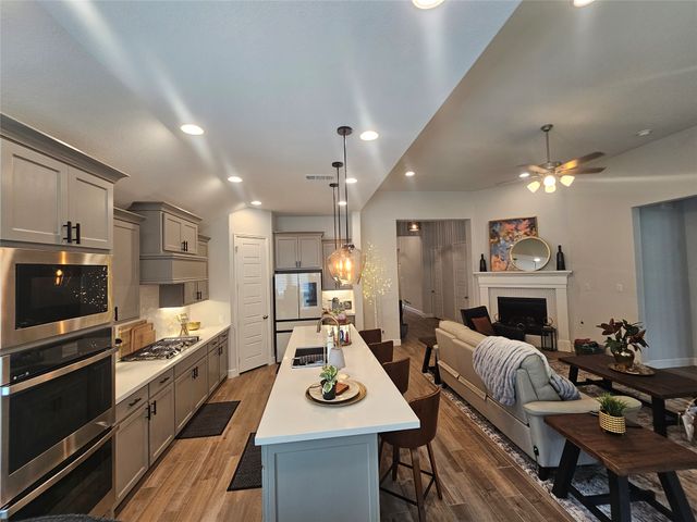 1817 Buckeye Lane, Mansfield, TX 76063