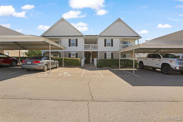 14303 Spring Creek Lane, O'fallon, MO 63368
