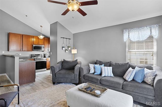 14303 Spring Creek Lane, O'fallon, MO 63368
